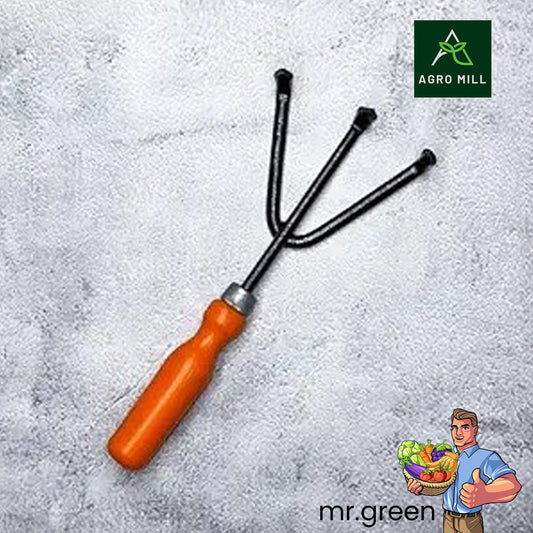 Cultivator (PVC Handle): Your Reliable Garden Companion